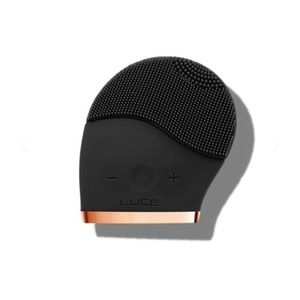 NWT LUCE180° Facial‎ Cleansing and Anti-Aging Device